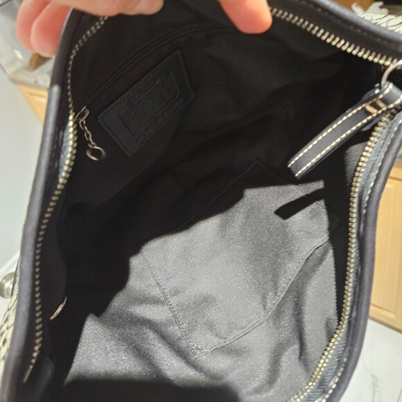 Y2K Coach Signature Logo Canvas/Leather Hobo Bag - Picture 6 of 7